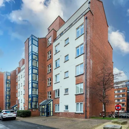 Customerhouse Dublin 1, Balcony View Exterior photo