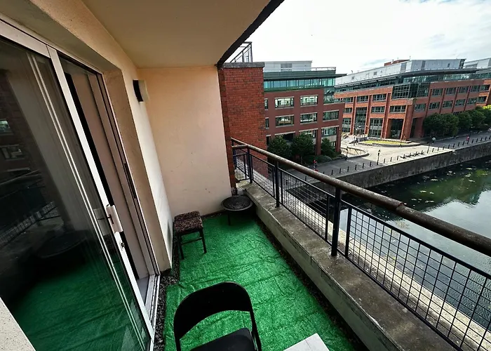 Customerhouse Dublin 1, Balcony View